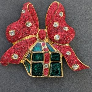Elegant Red and Green Bow Brooch